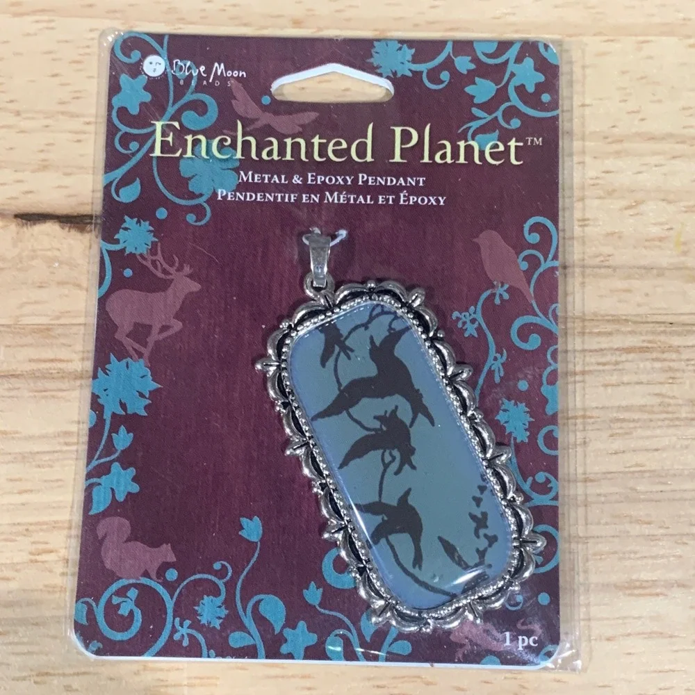 Blue Moon Beads Enchanted Planet Metal Epoxy Bird In Flight Pendant Set of 2 NEW